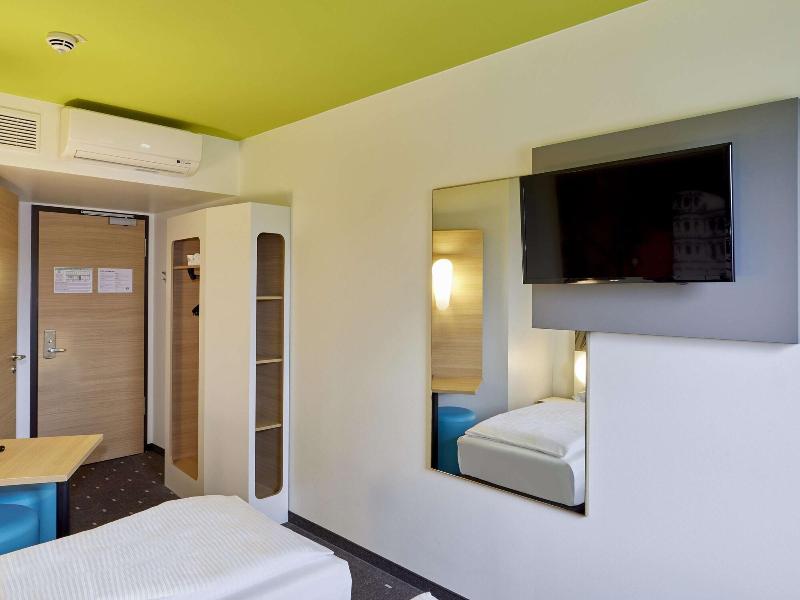B&B HOTEL Trier image