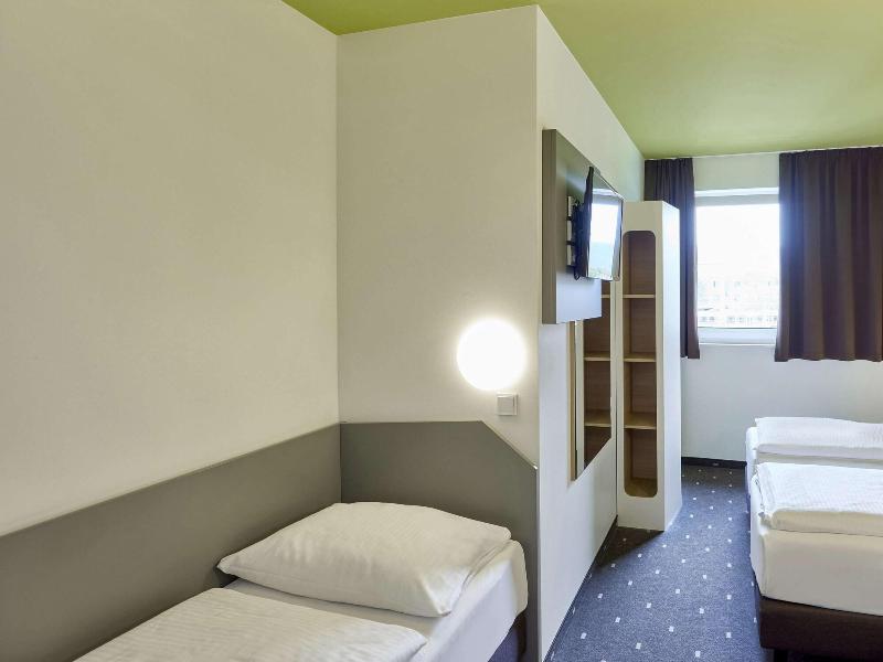 B&B HOTEL Trier image
