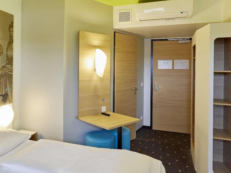 B&B HOTEL Trier image