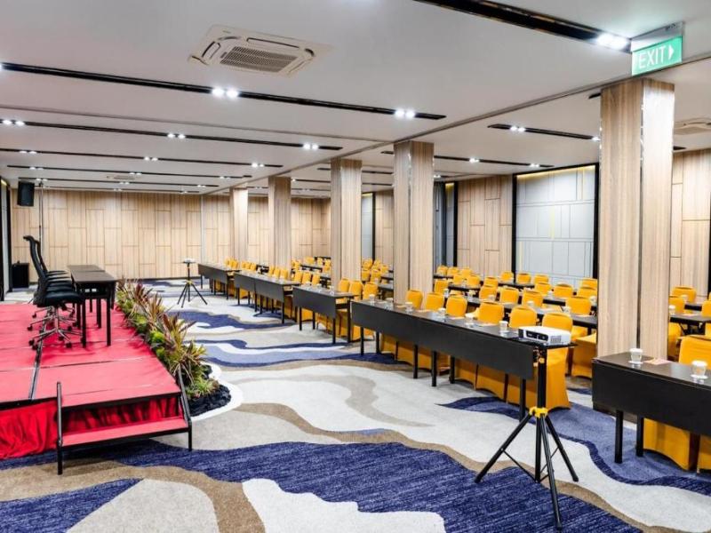 YELLO Hotel Samarinda image