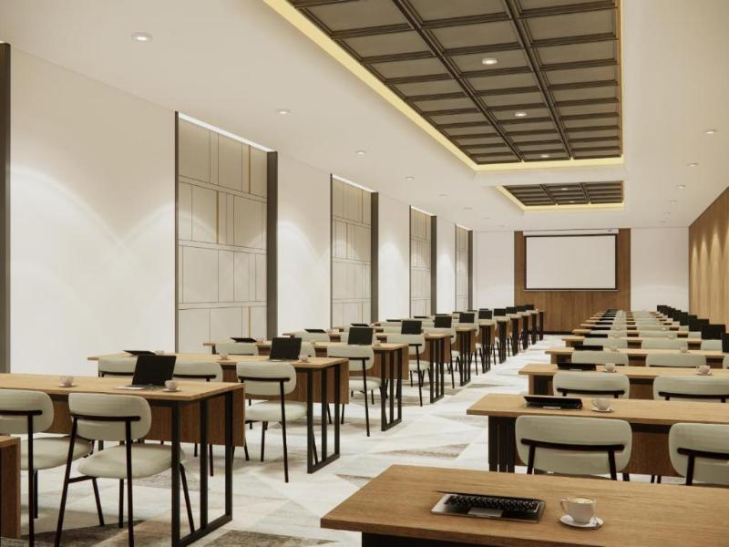YELLO Hotel Samarinda — restaurant