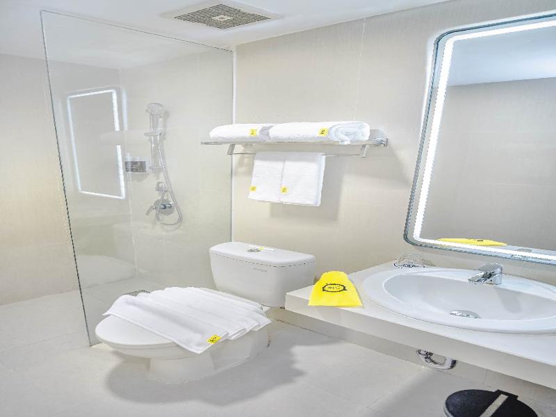 YELLO Hotel Samarinda image