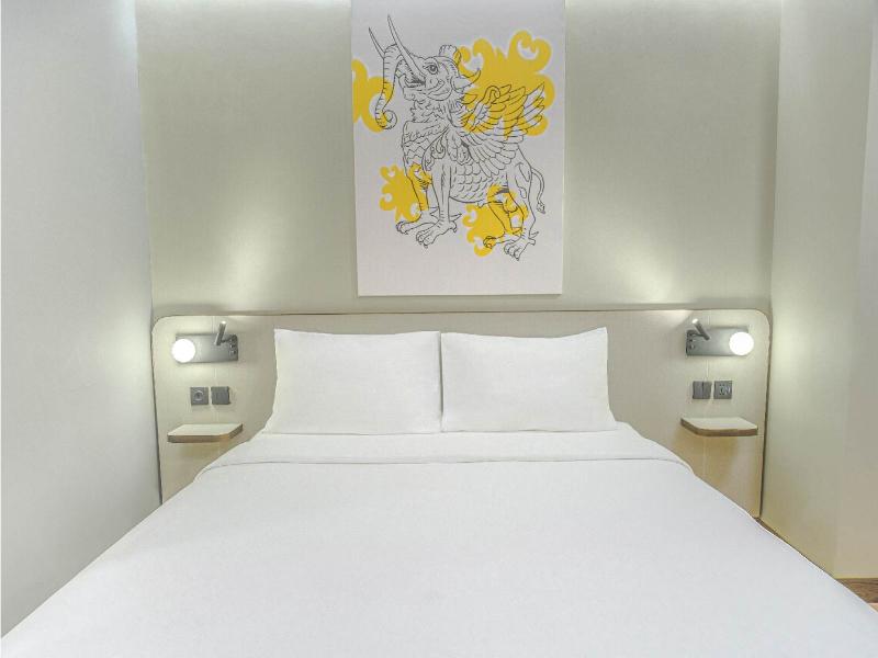 YELLO Hotel Samarinda image