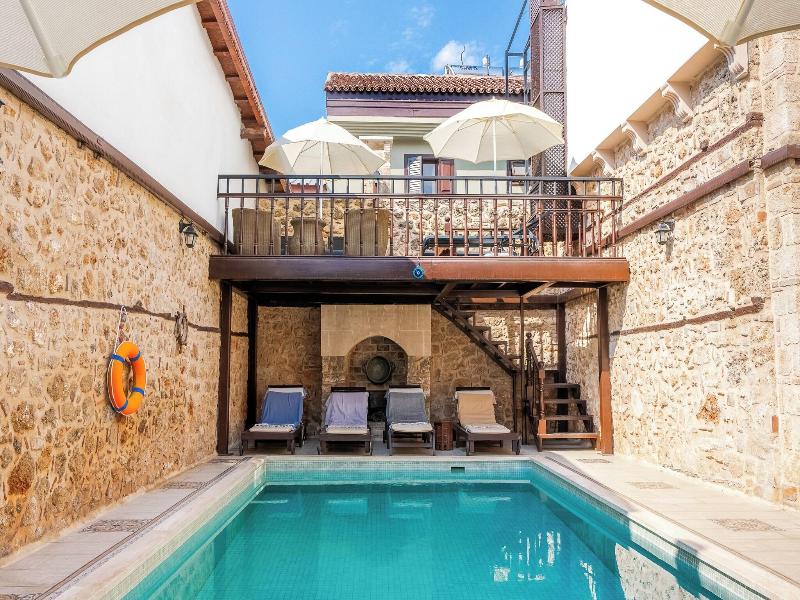 Atelya Art Hotel image