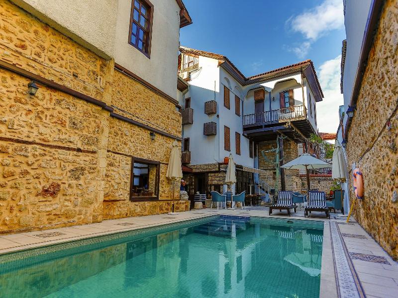 Atelya Art Hotel image