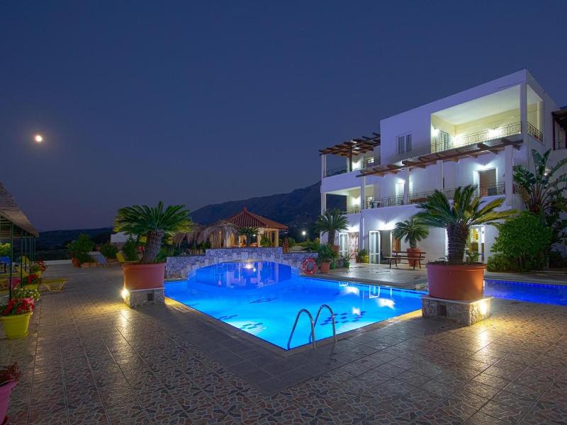Pinelopi Apartments image