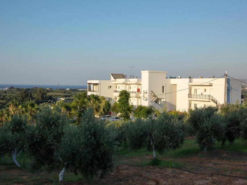 Pinelopi Apartments image
