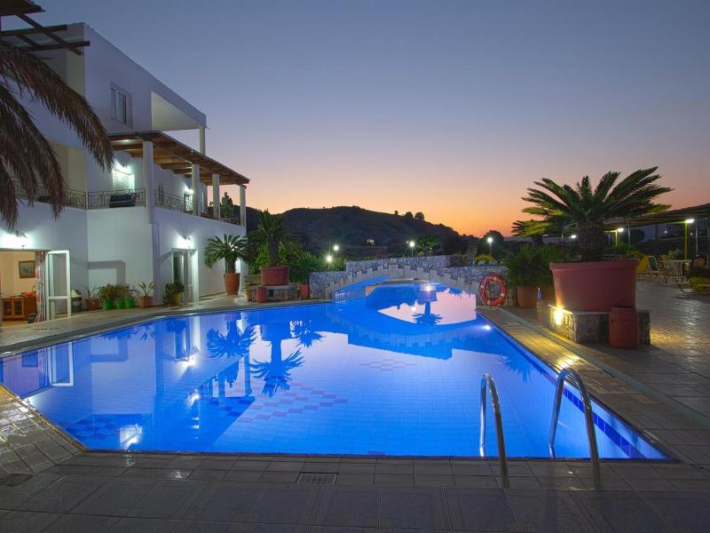 Pinelopi Apartments image