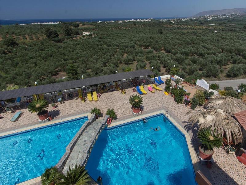 Pinelopi Apartments image