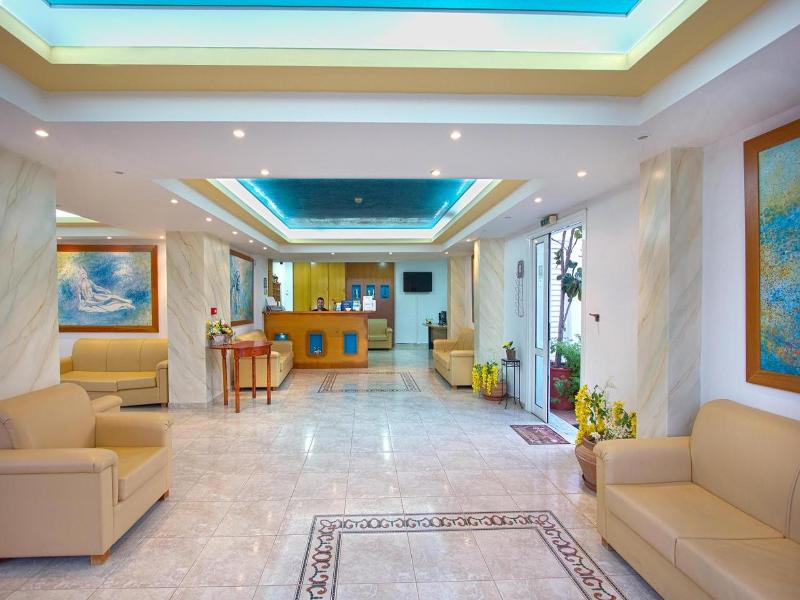 Pinelopi Apartments image