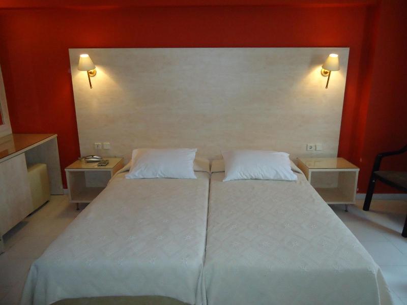 Helena Hotel image
