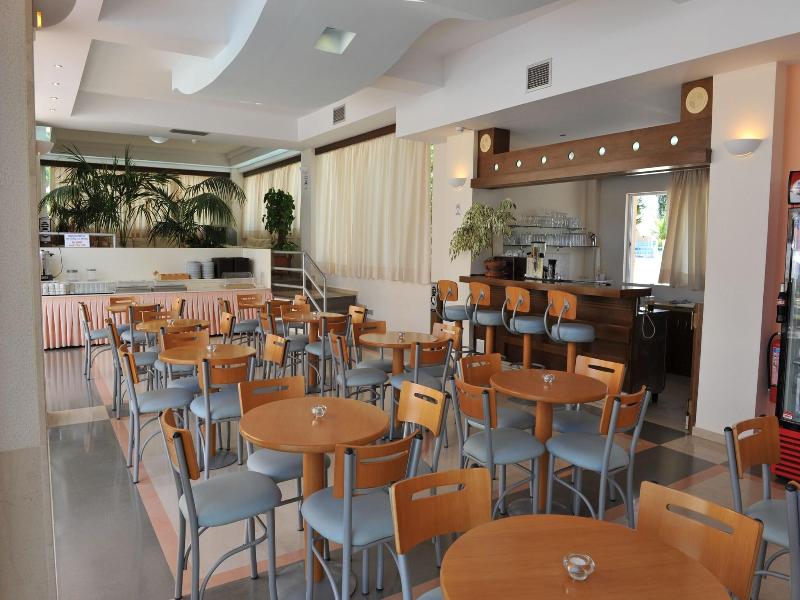 Adonis Hotel image