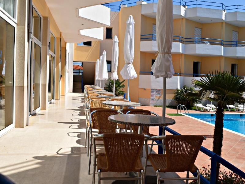 Adonis Hotel image