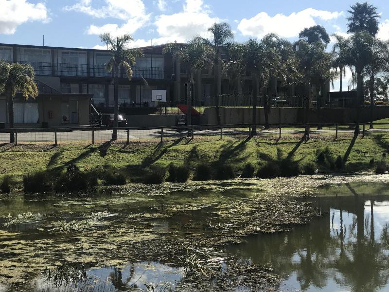 Rivers Apartments & Motel Sale Gippsland — photo 2