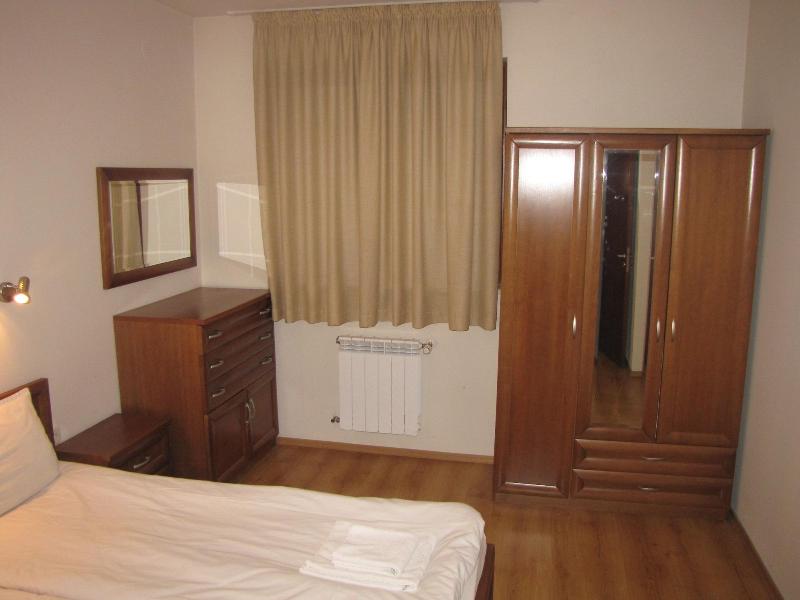 Edelweiss Inn Aparthotel image