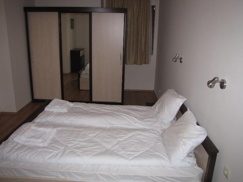 Edelweiss Inn Aparthotel image