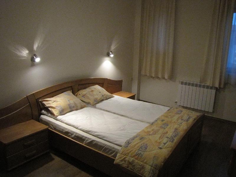 Edelweiss Inn Aparthotel image