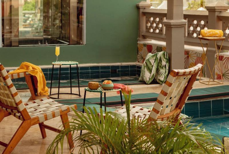 Townhouse Boutique Hotel image