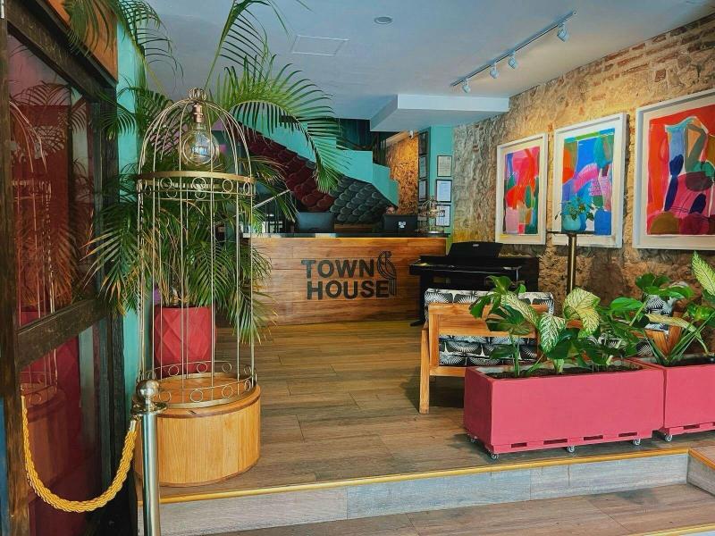 Townhouse Boutique Hotel image