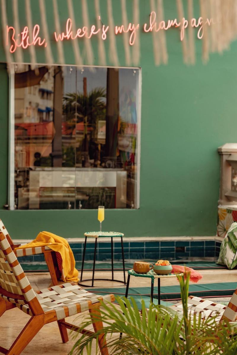 Townhouse Boutique Hotel image