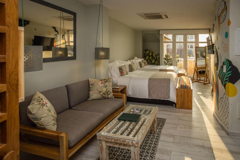 Townhouse Boutique Hotel image