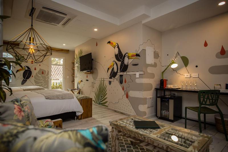 Townhouse Boutique Hotel image