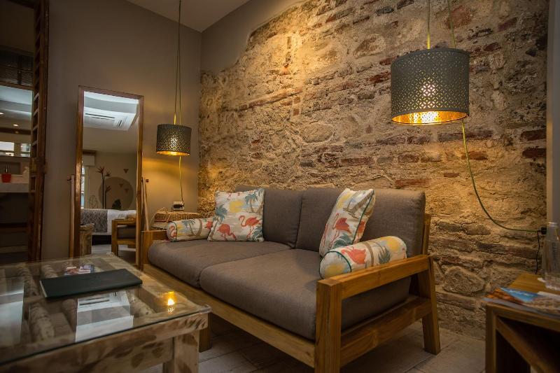 Townhouse Boutique Hotel image