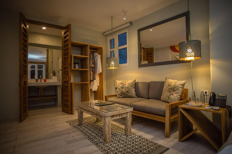 Townhouse Boutique Hotel image