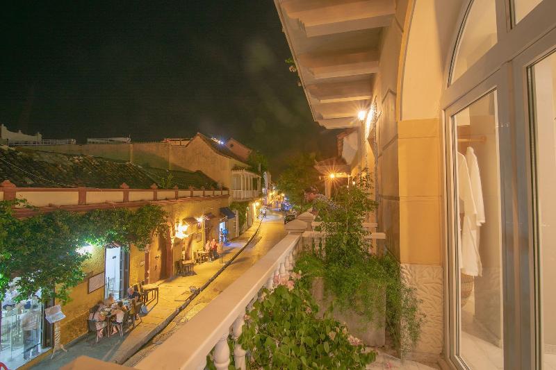 Townhouse Boutique Hotel image