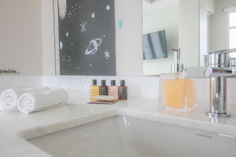 Townhouse Boutique Hotel image