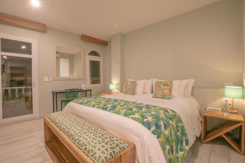 Townhouse Boutique Hotel image