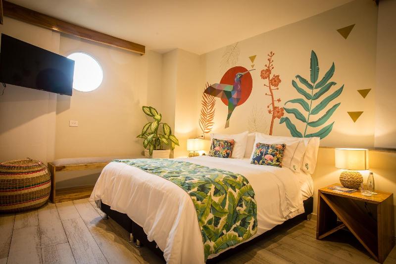 Townhouse Boutique Hotel image