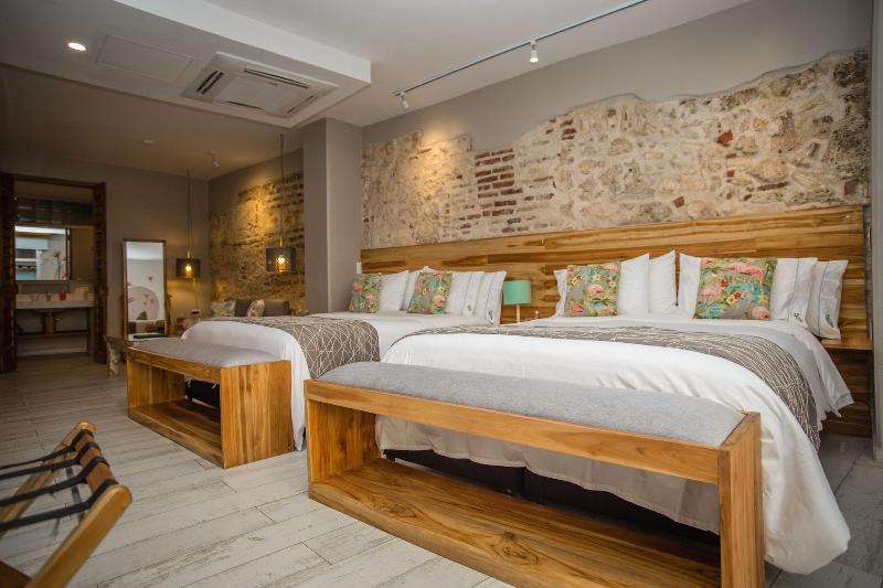 Townhouse Boutique Hotel image