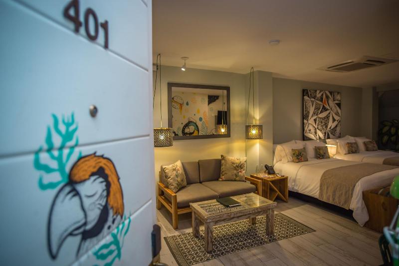 Townhouse Boutique Hotel image