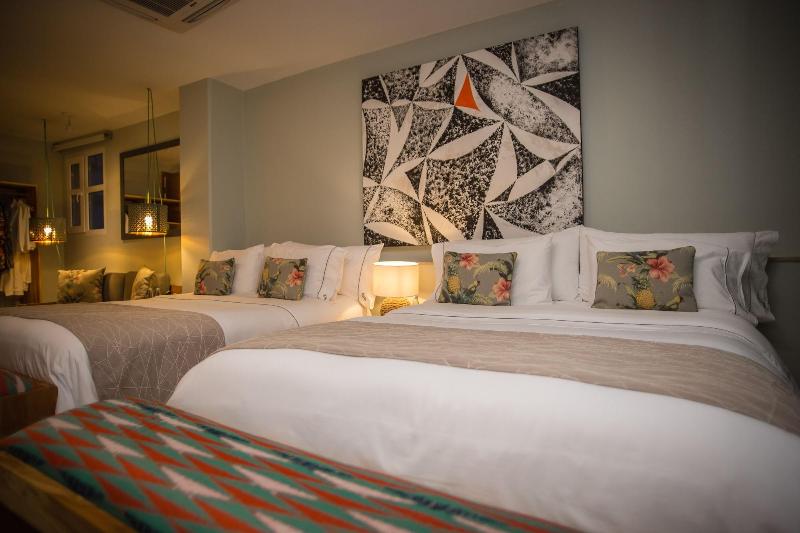 Townhouse Boutique Hotel image