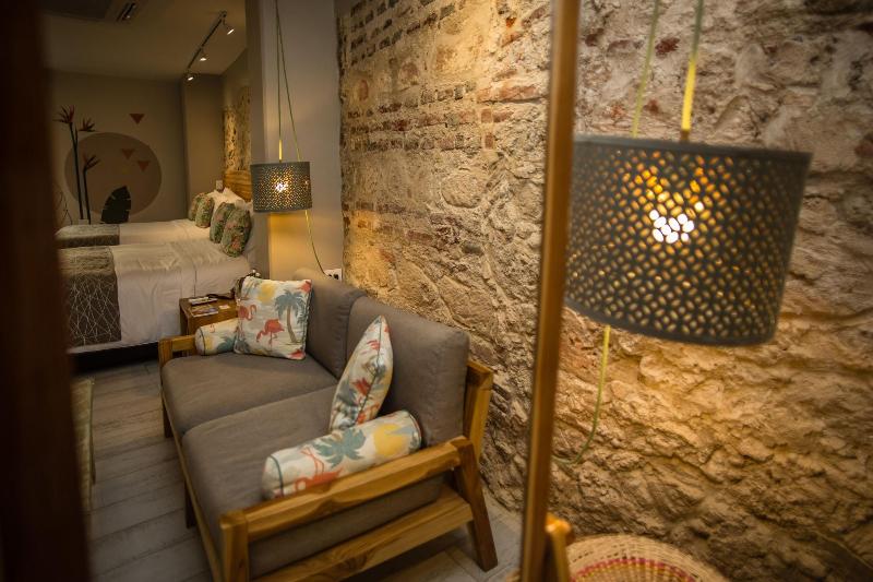 Townhouse Boutique Hotel image