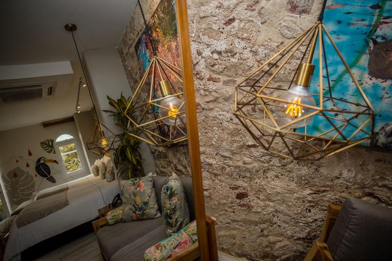 Townhouse Boutique Hotel image