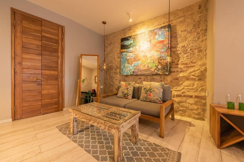 Townhouse Boutique Hotel image