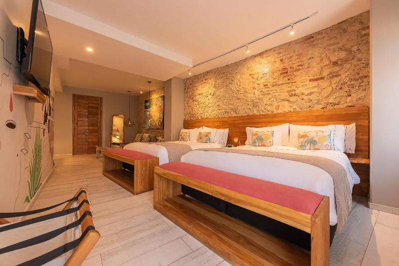 Townhouse Boutique Hotel image