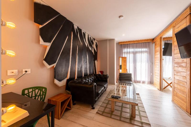 Townhouse Boutique Hotel image
