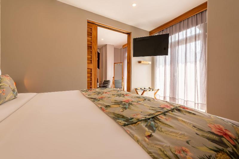 Townhouse Boutique Hotel image