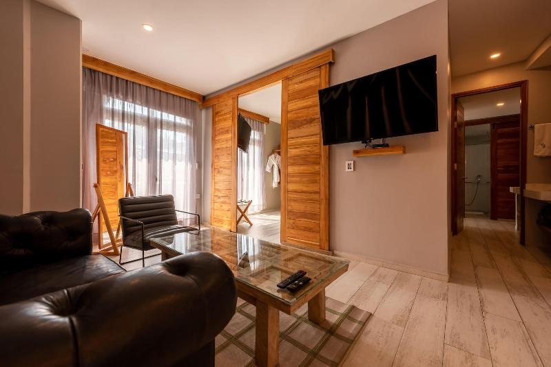 Townhouse Boutique Hotel image