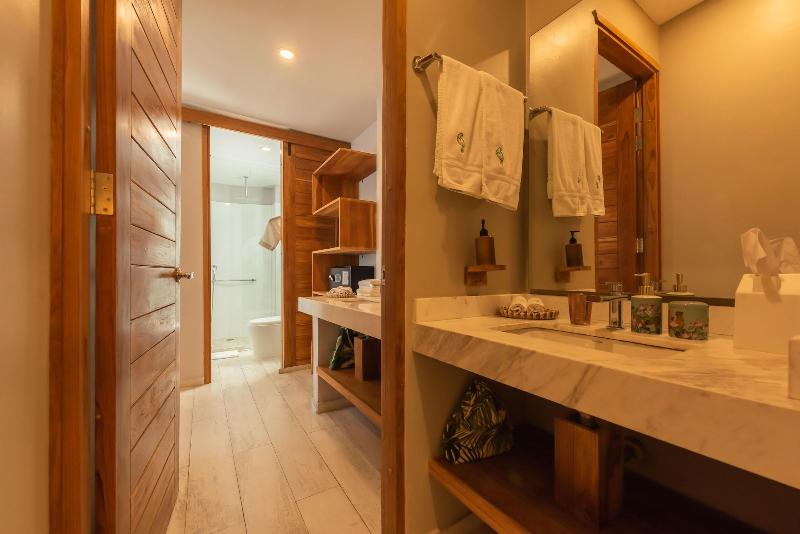 Townhouse Boutique Hotel image