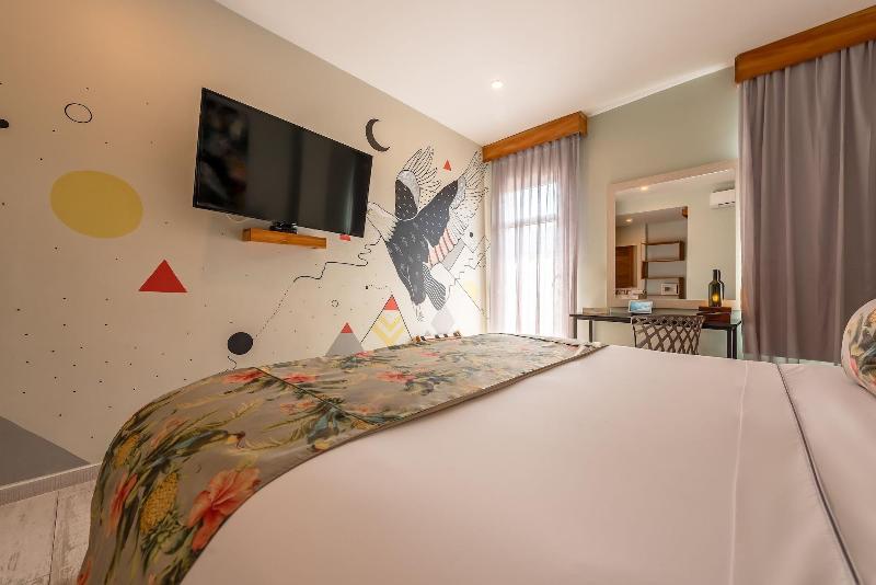 Townhouse Boutique Hotel image