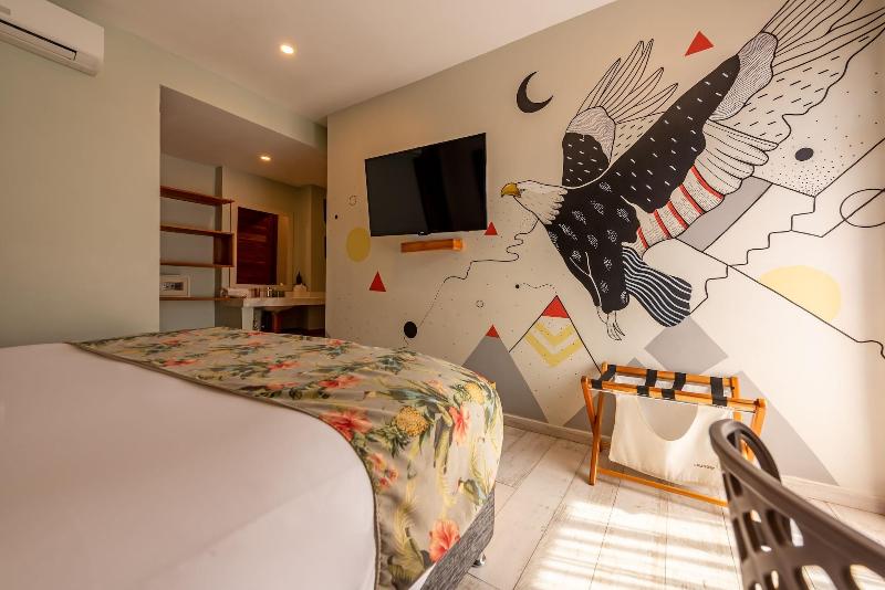 Townhouse Boutique Hotel image