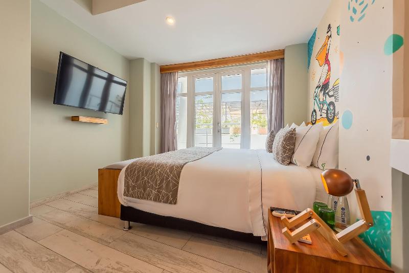 Townhouse Boutique Hotel image