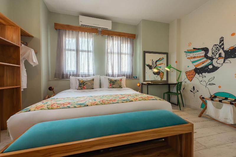 Townhouse Boutique Hotel image