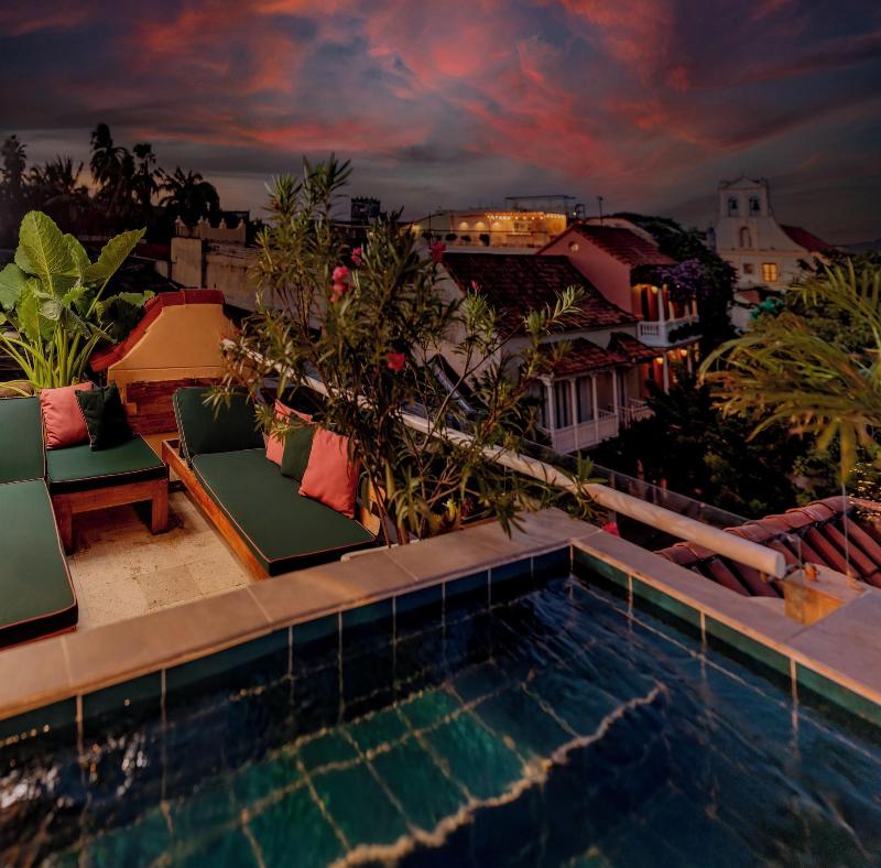 Townhouse Boutique Hotel image