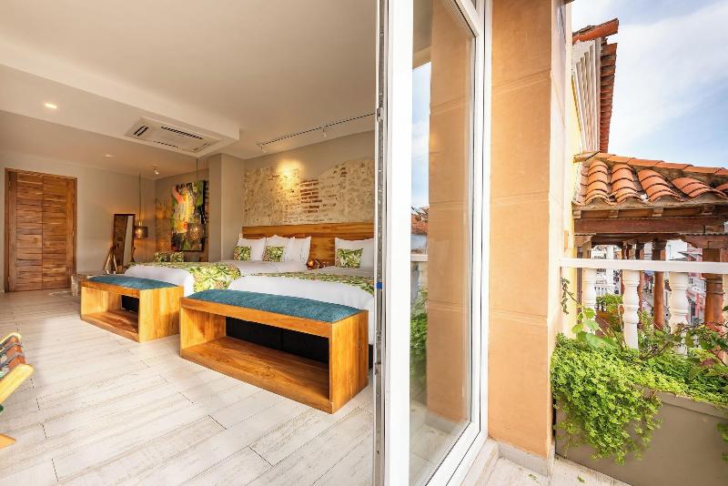 Townhouse Boutique Hotel image