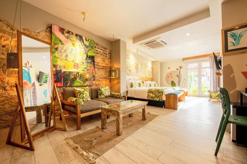 Townhouse Boutique Hotel image